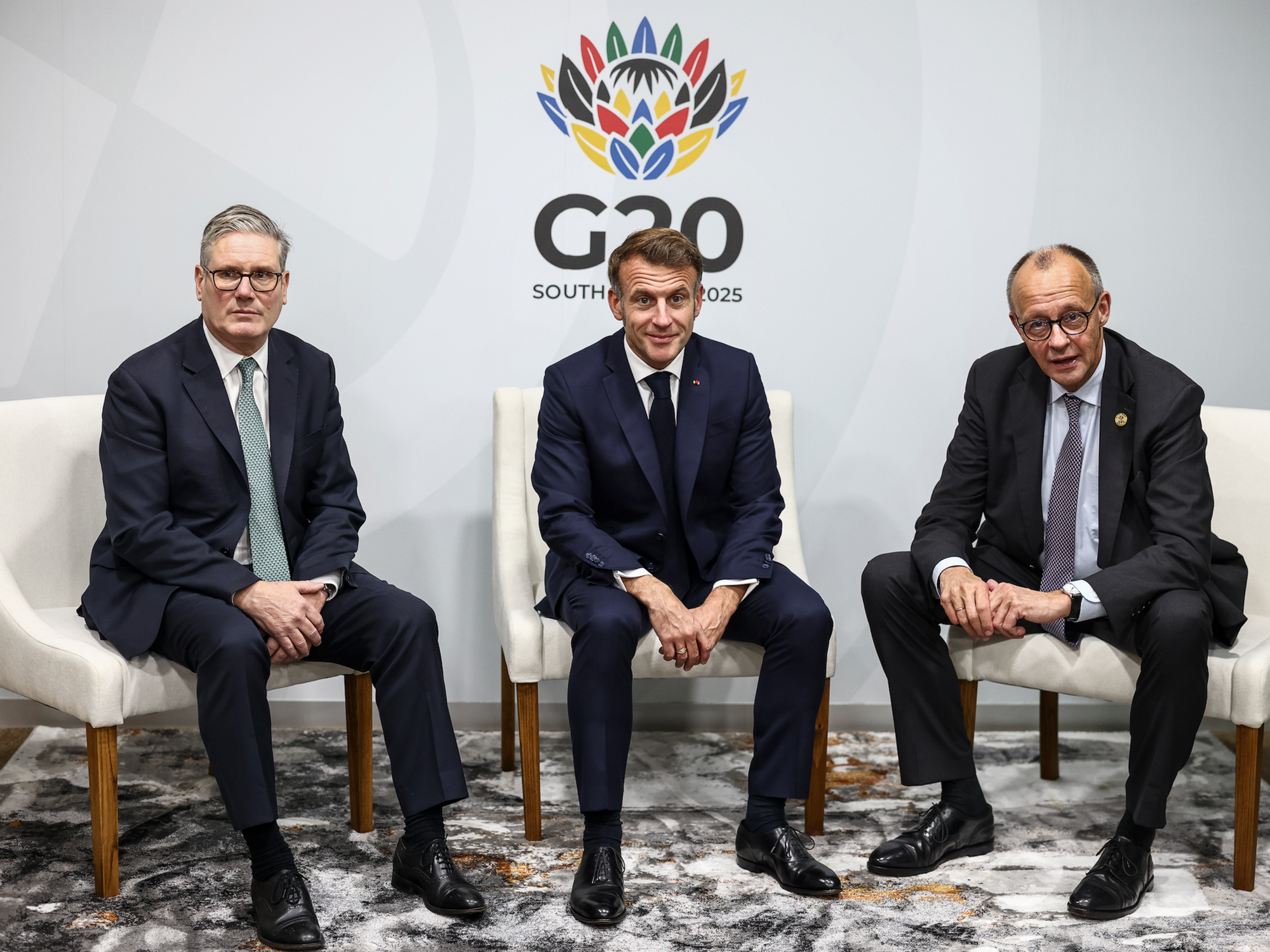 Keir Starmer and EU leaders deliver stark warning to Iranian regime to 'stop the violence' amid m...