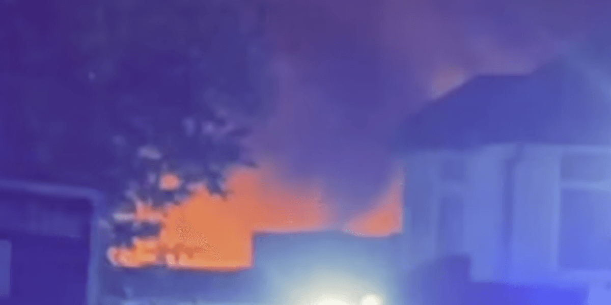 Blaze engulfs 15 tonnes of waste at recycling centre as fire crews rush to scene Blaze engulfs 15 tonnes of waste at recycling centre as fire crews rush to scene