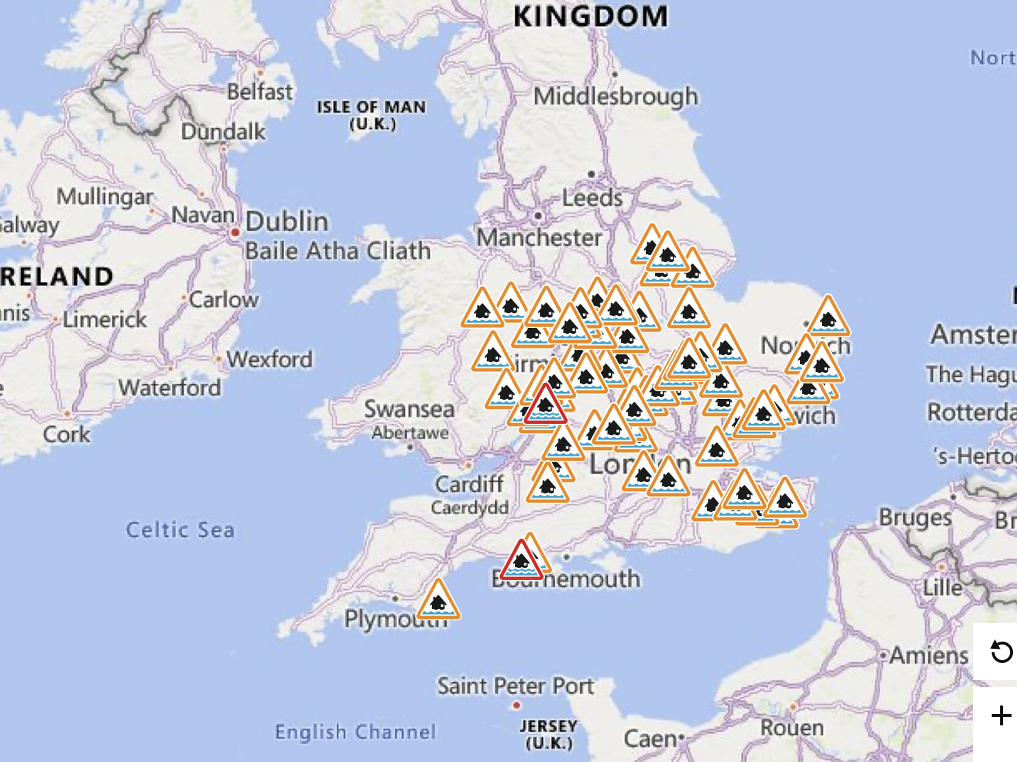 UK weather: Britons face flood alerts as balmy blasts trigger thaw melting piles after Storm Goretti