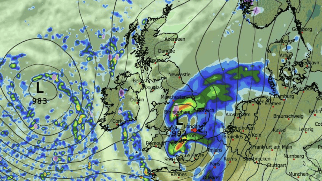 UK weather: Britain on 'storm alert' as snow set to strike in just hours after Met Office issues ...