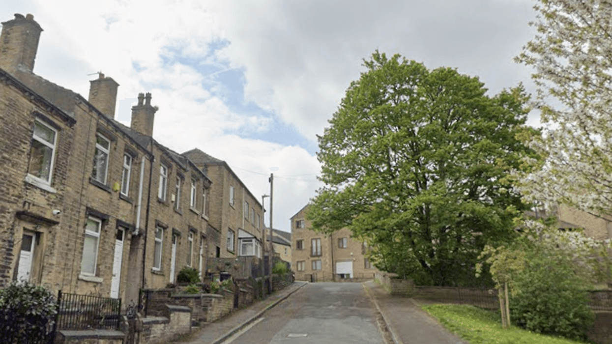 Murder probe underway and five arrested after fatal stabbing of man in Huddersfield