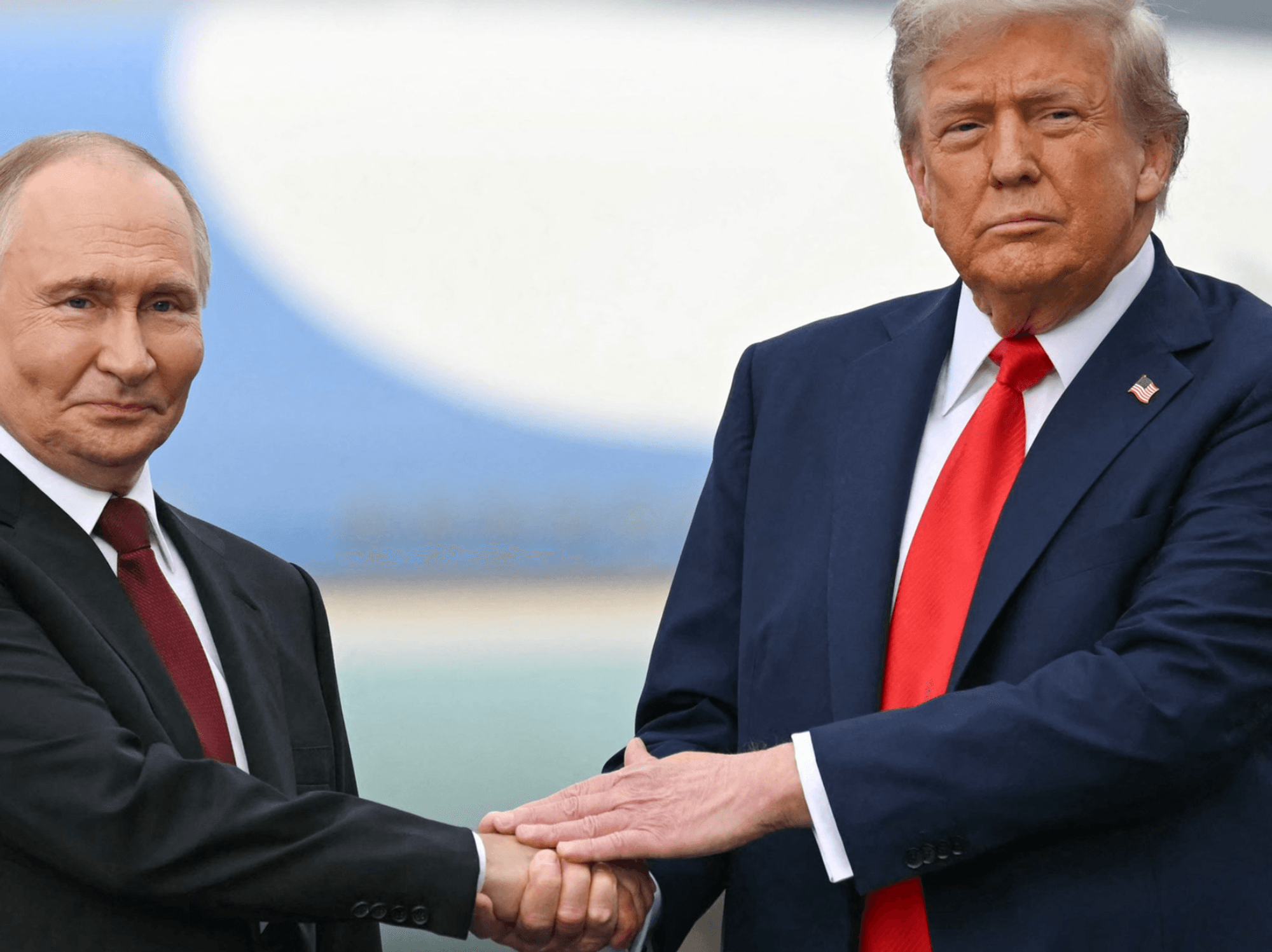 Donald Trump's manufactured crisis just gave the Kremlin a massive reason to smile - Liam Fox