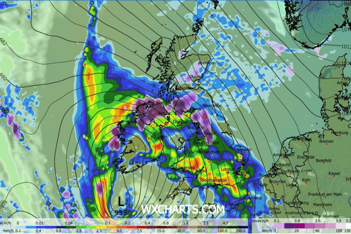 UK weather: Britain to be battered by week of storm hell with 200mph jet stream winds, snow and torrential rain