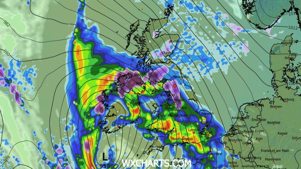 UK weather: Britain to be battered by week of storm hell with 200mph jet stream winds, snow and torrential rain