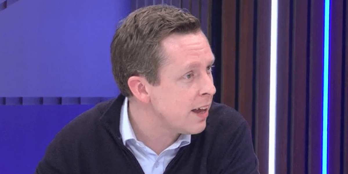 Migrant crisis: Ex-Immigration Minister hits out at Labour’s ‘disaster decision’ on migration Migrant crisis: Ex-Immigration Minister hits out at Labour’s ‘disaster decision’ on migration