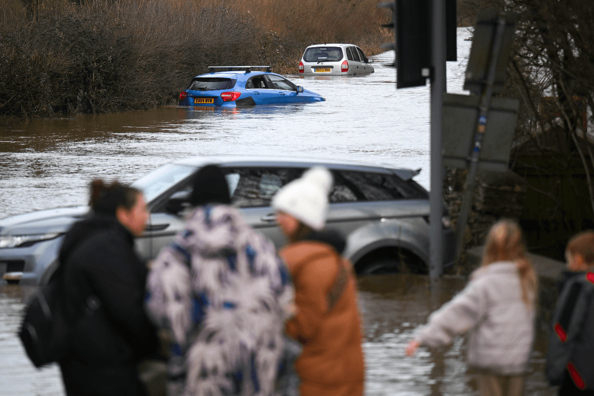 'We need more money!' Labour slammed by councils over Storm Chandra flooding chaos