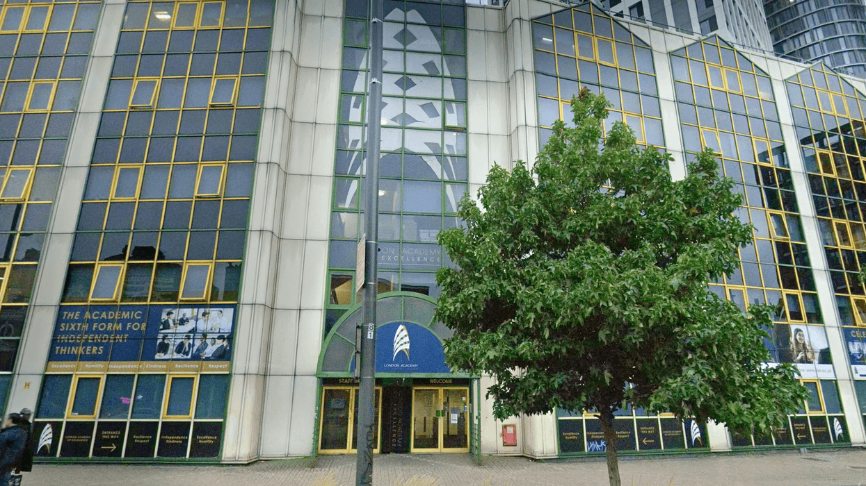 College in one of Britain's poorest areas secures 60 Oxbridge places