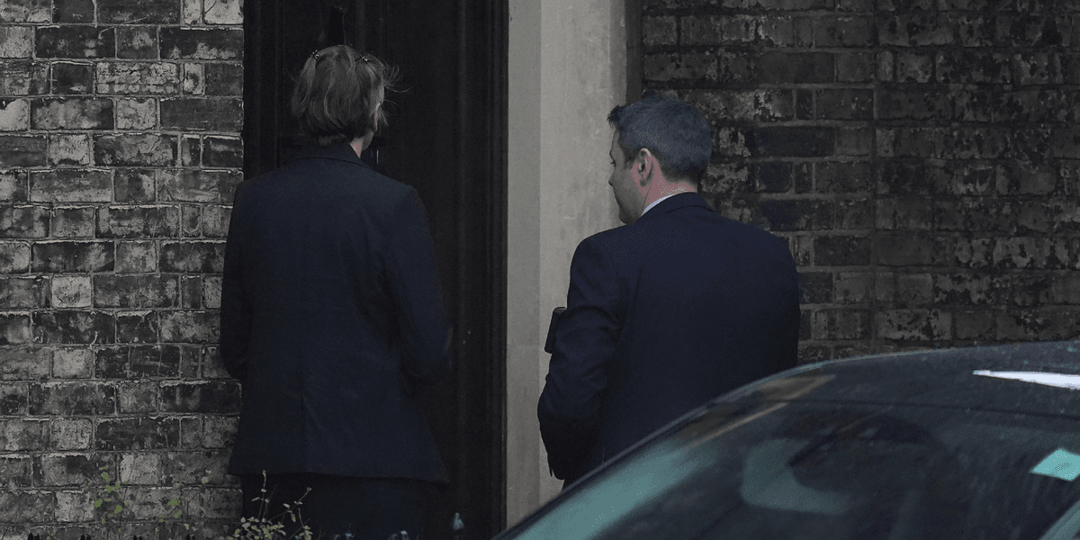 Metropolitan Police searches Lord Mandelson’s homes as part of Jeffrey Epstein investigation Metropolitan Police searches Lord Mandelson’s homes as part of Jeffrey Epstein investigation