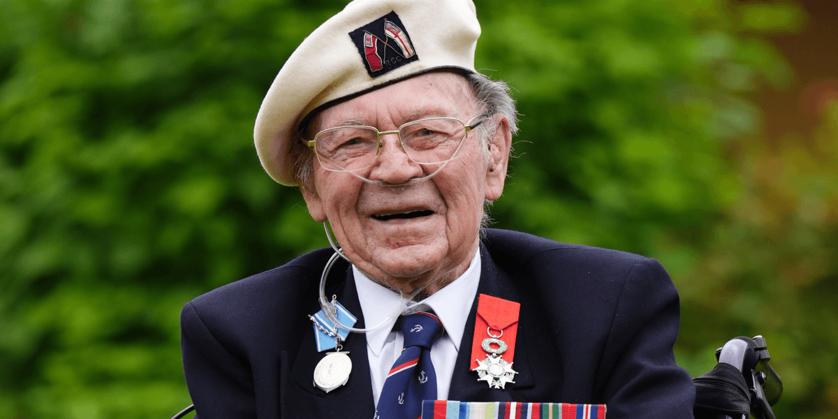 D-Day veteran Albert Lamond dies aged 100 as family issue emotional tribute D-Day veteran Albert Lamond dies aged 100 as family issue emotional tribute