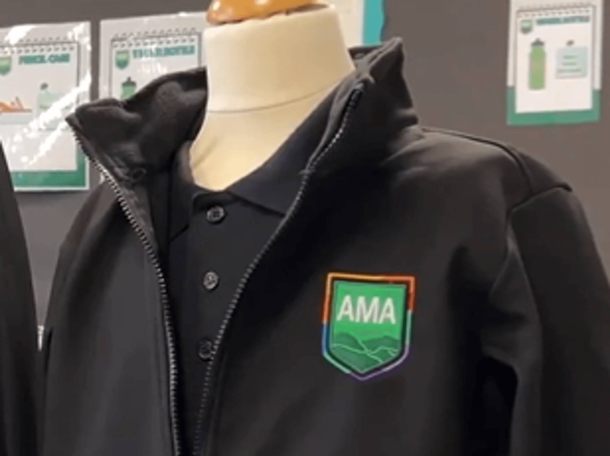 School rated 'needs improving' by Ofsted replaces traditional school uniform to 'remove barriers ...