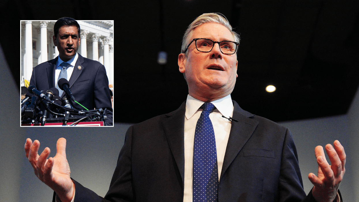 Top US lawmaker tears into Keir Starmer as he predicts British Government will be TOPPLED