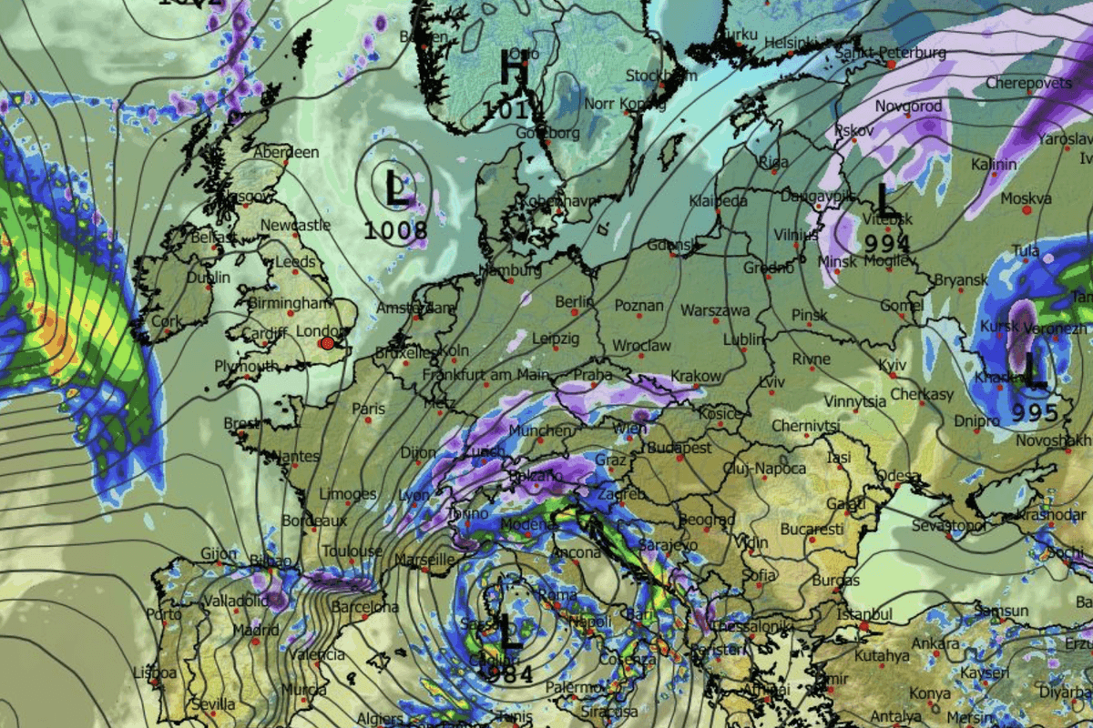 ‘Sunniest day of the year’ before temperatures plunge ahead of another deluge