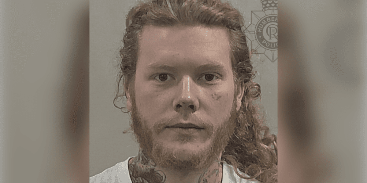 Fraudster conned 600 innocent Britons out of £9million to fund luxury lifestyle Fraudster conned 600 innocent Britons out of £9million to fund luxury lifestyle