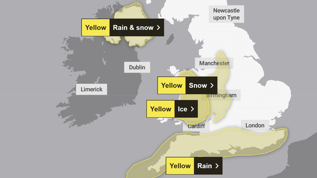 Snow alert extended for large parts of Britain as Met Office warns of disruptions