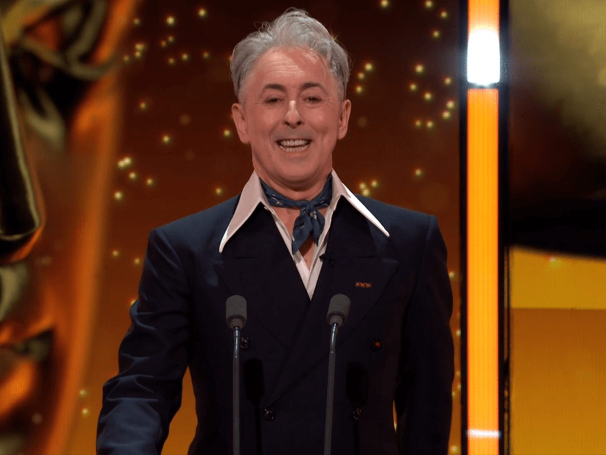 Alan Cumming thanks Bafta fans for 'patience' as he clears up confusion over 'heckling' from audience