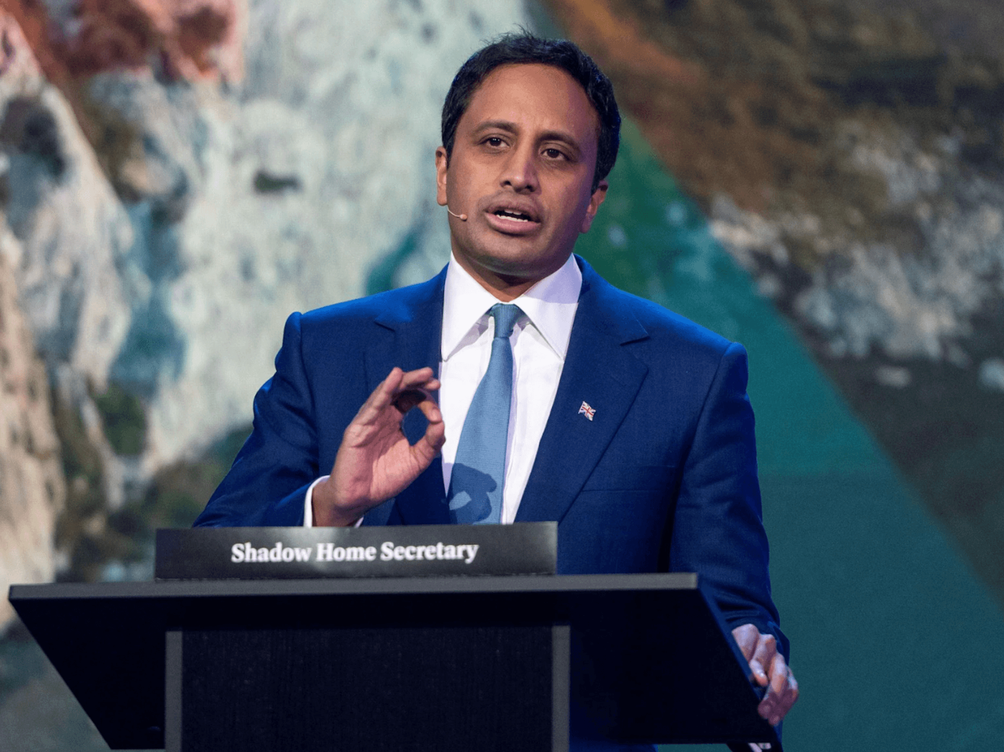 POLL OF THE DAY: Would a visa freeze force countries to take back deported illegal migrants? VOTE NOW