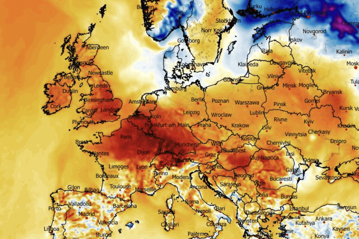 Temperatures rocket ‘day by day’ as Britain readies itself for a steam-bath end to winter