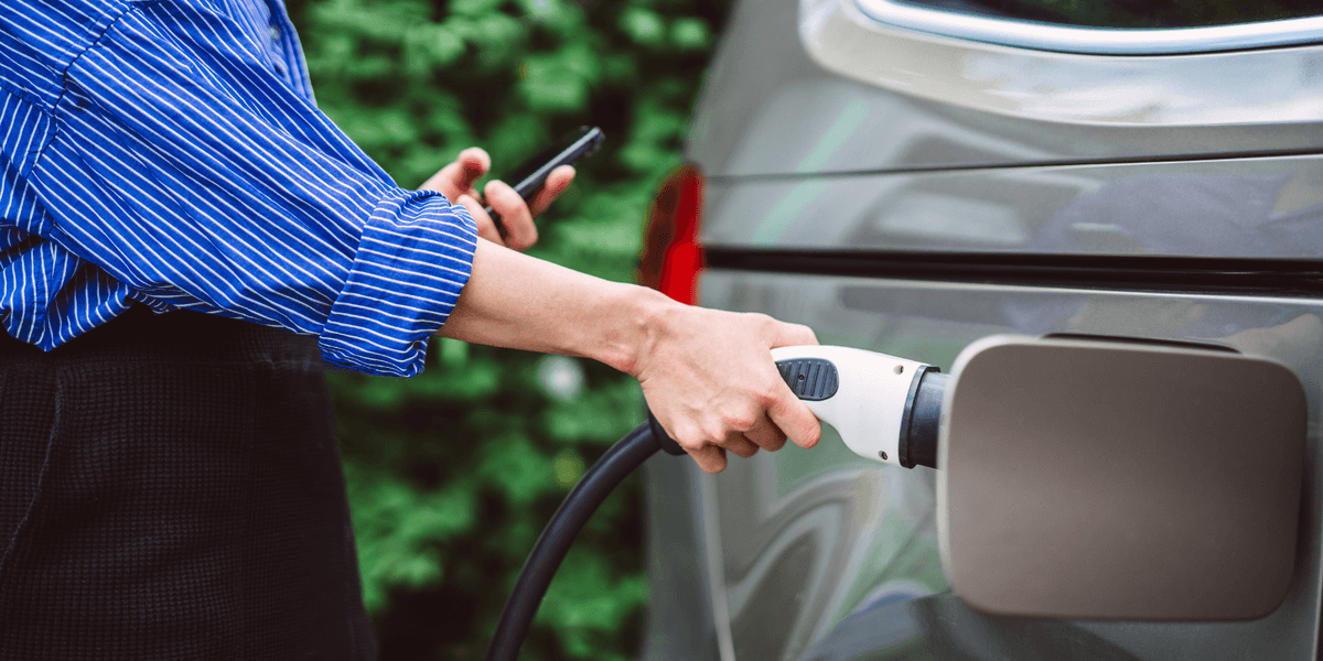 Millions of electric car drivers SPIED on by state through mobile phones Millions of electric car drivers SPIED on by state through mobile phones