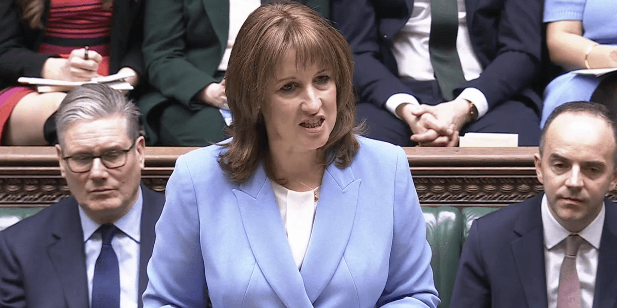 Rachel Reeves takes swipe at Nigel Farage in the Commons Rachel Reeves takes swipe at Nigel Farage in the Commons