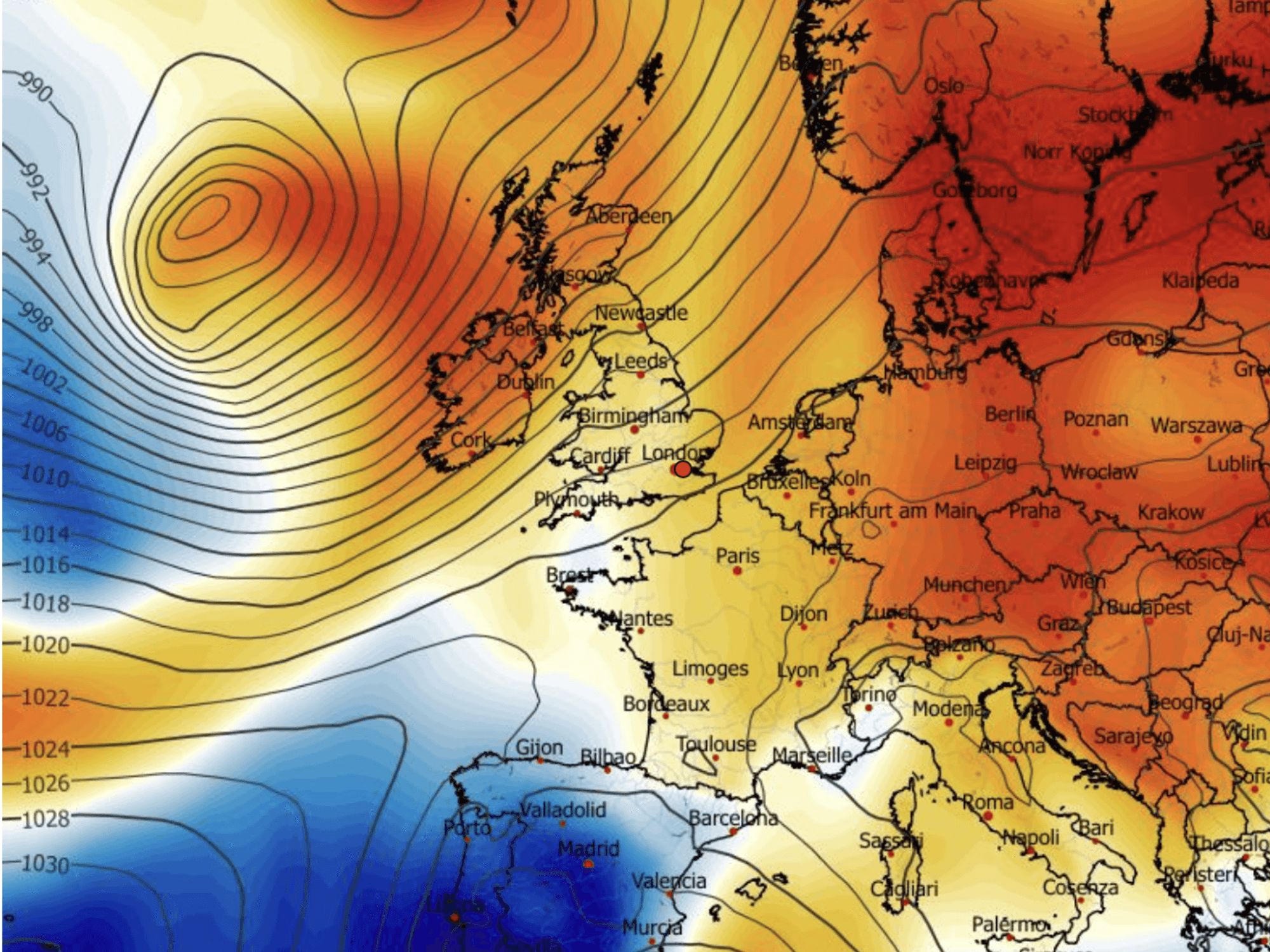 UK weather: Foggy gloom will slam brakes on spring sunshine before temperatures rocket in tropical winds