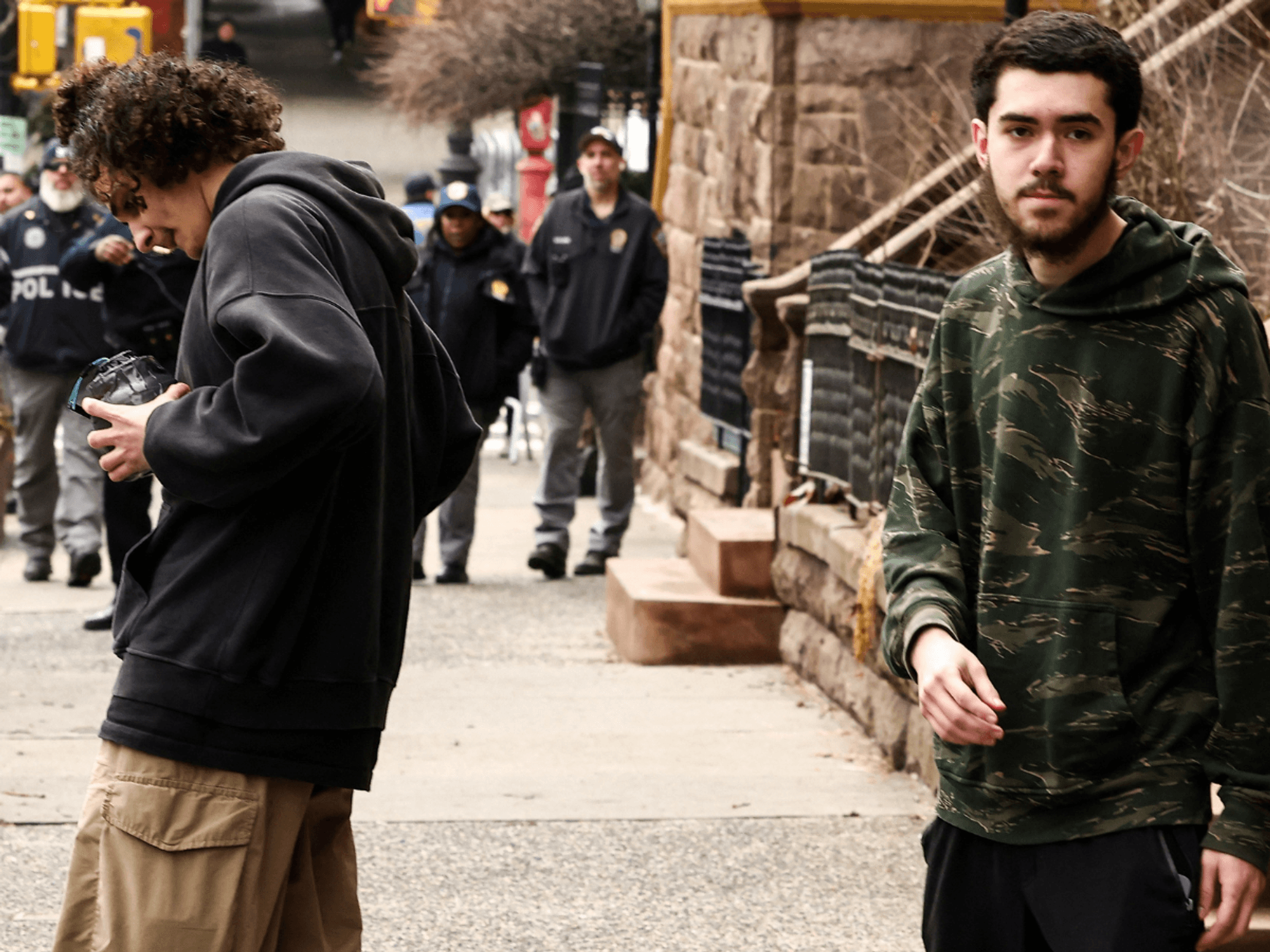 Terror probe launched after 'Isis fanatics' hurl bomb at New York City Mayor's home