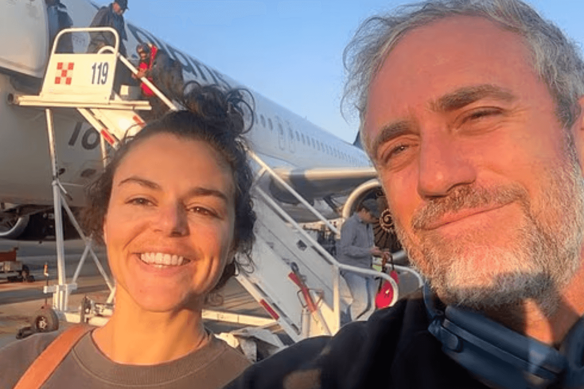 Bondi Beach first responders get engaged after falling in love following terror attack