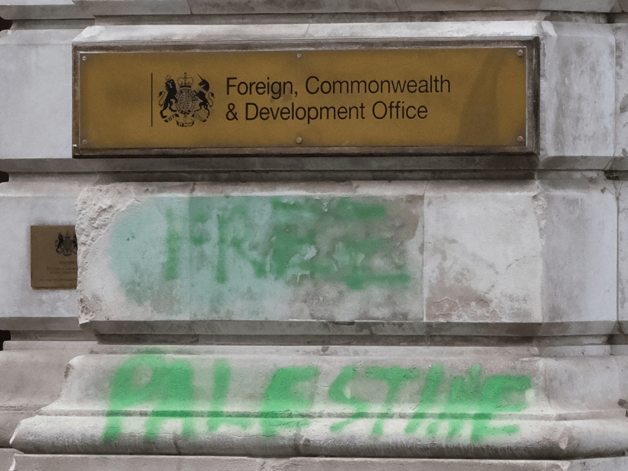 Civil Service infiltrated by Islamist ideology, ex-diplomat warns