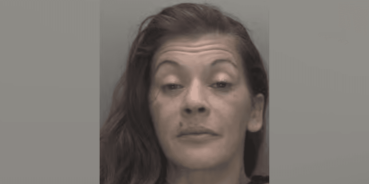 Jailed illegal immigrant wins right to stay in Britain as deportation would be ‘harsh’ on son Jailed illegal immigrant wins right to stay in Britain as deportation would be ‘harsh’ on son