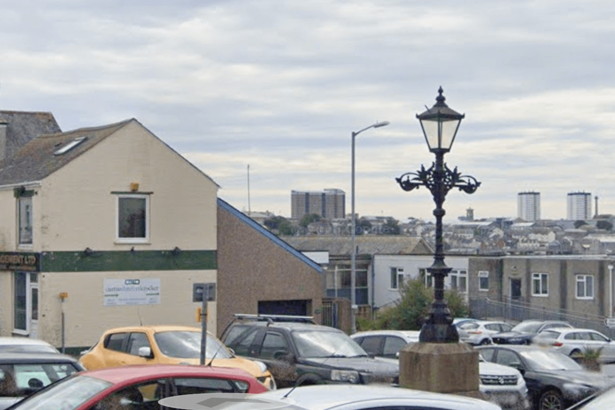 Seaside town fights back against 'sacrilegious' decision to swap historic lantern with 'bit of tat'