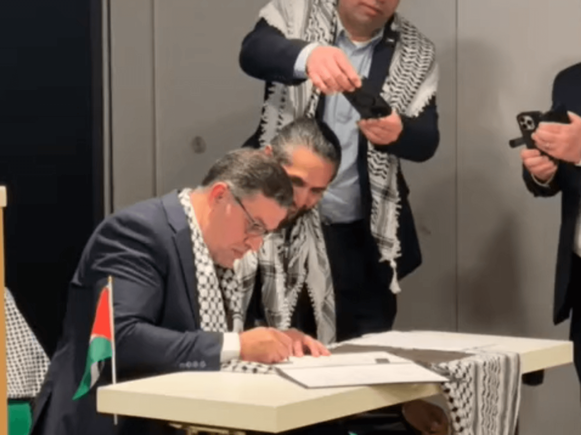 Labour council slammed for 'marginalising Jewish community' after twinning with Palestinian city