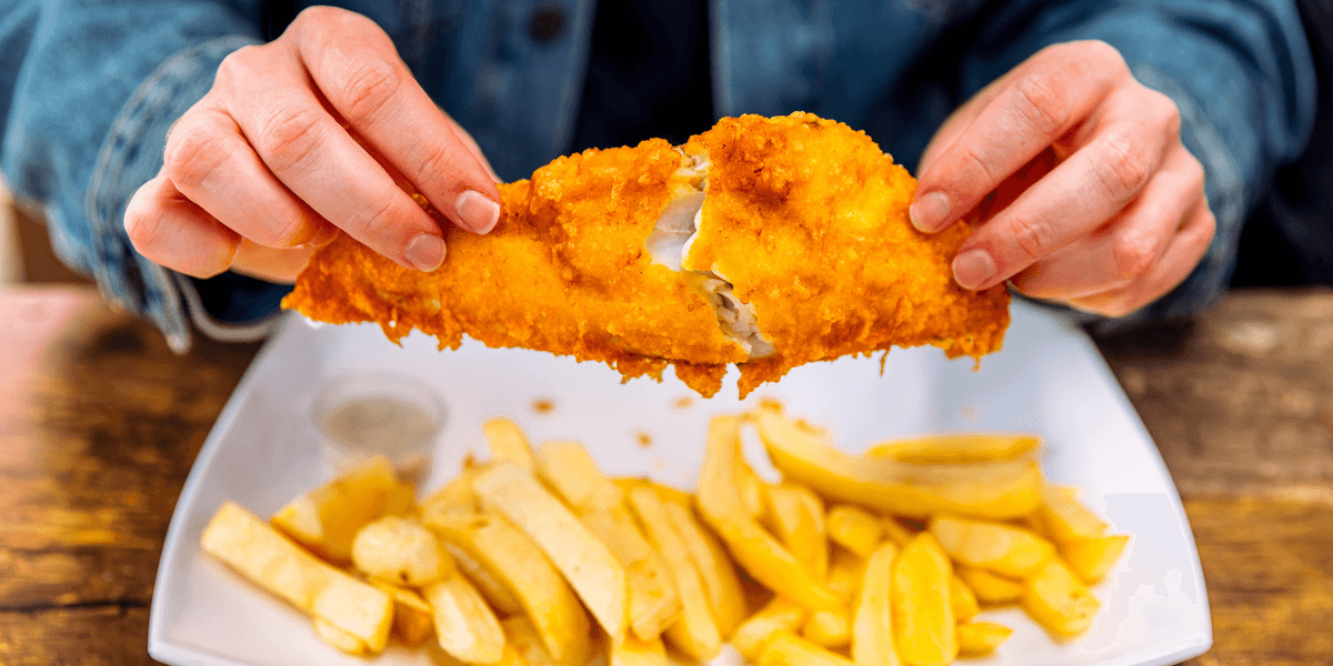 Britons urged to ‘completely avoid’ eating cod as population plummets to critically low levels Britons urged to ‘completely avoid’ eating cod as population plummets to critically low levels