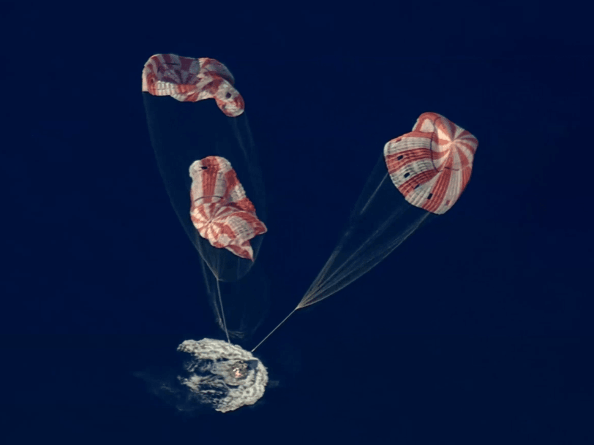 Artemis II spacecraft splashes down in Pacific after sensational 25,000mph return to Earth