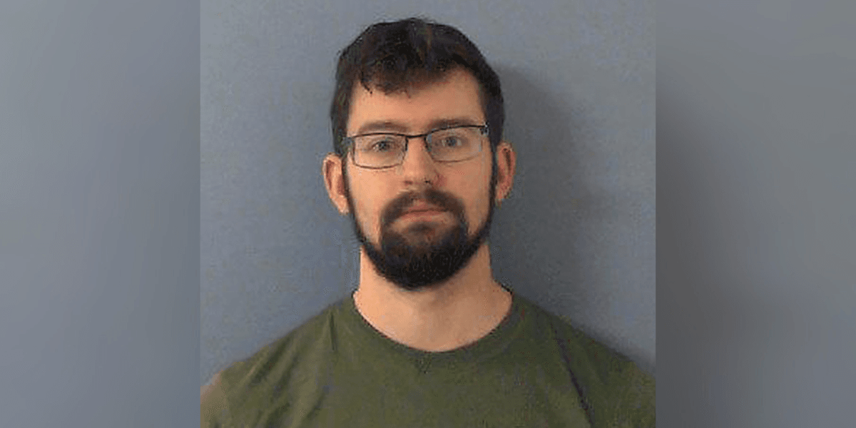 Ex-church warden jailed for life for murder of university lecturer has conviction quashed by Court of Appeal Ex-church warden jailed for life for murder of university lecturer has conviction quashed by Court of Appeal