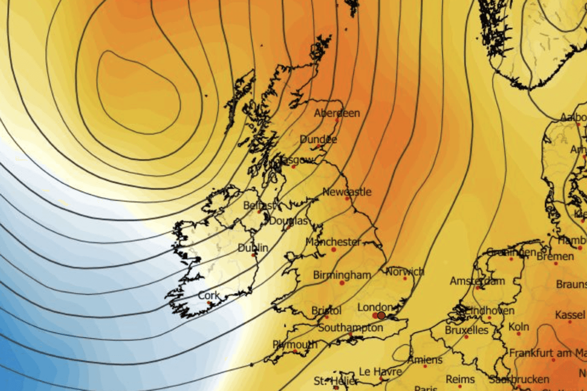 Pressure dome smothering Britain will split nation between summer-like sunshine and icy winds
