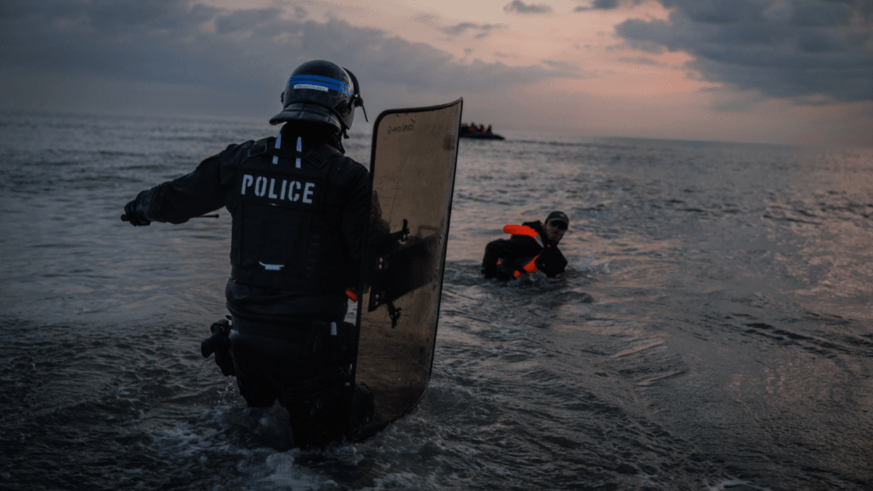 Undercover cops are smashing gangs. Why is the media ignoring the shattered crockery? - Nigel Nelson