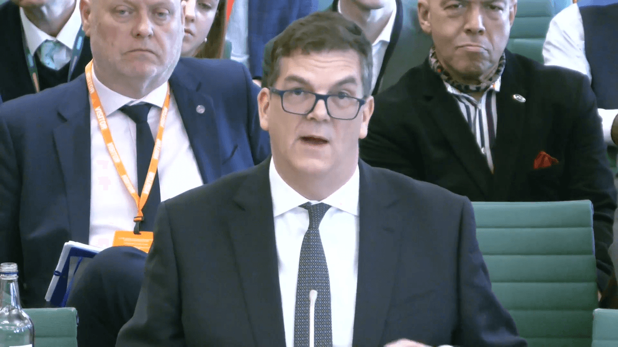 WATCH: Olly Robbins says there was a 'very strong expectation' from Downing Street that Lord Mandelson would be appointed
