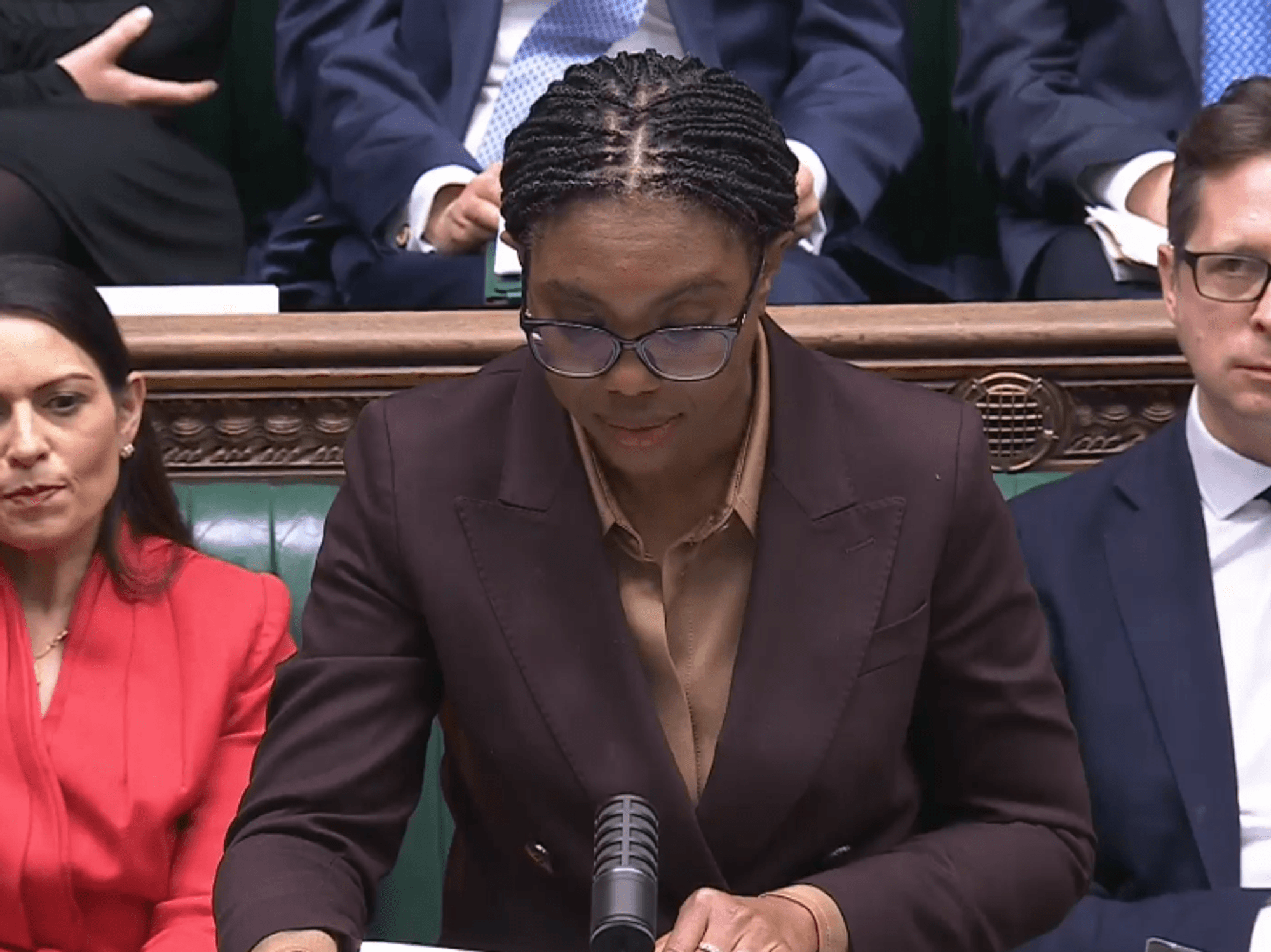 'If he won't do the honourable thing, Labour MPs must oust Keir Starmer,' says Kemi Badenoch in b...