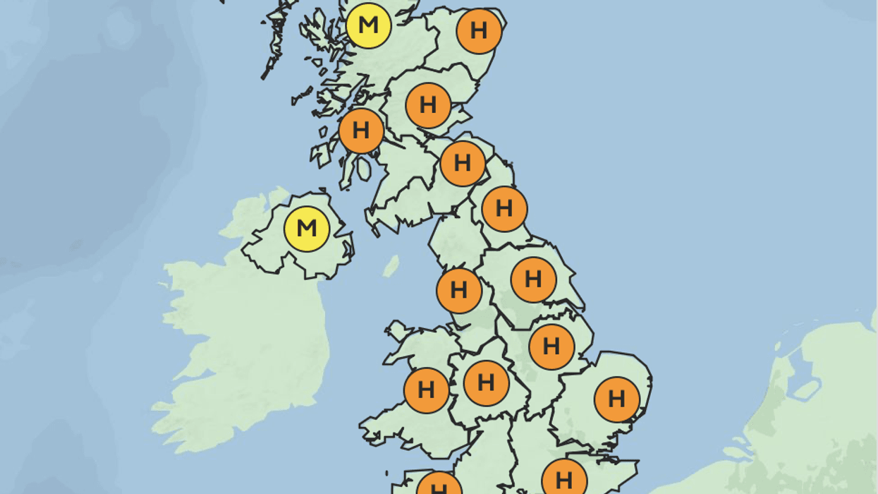 Bone-dry winds and ramping temperatures threaten hay fever misery, with Britain on high pollen alert