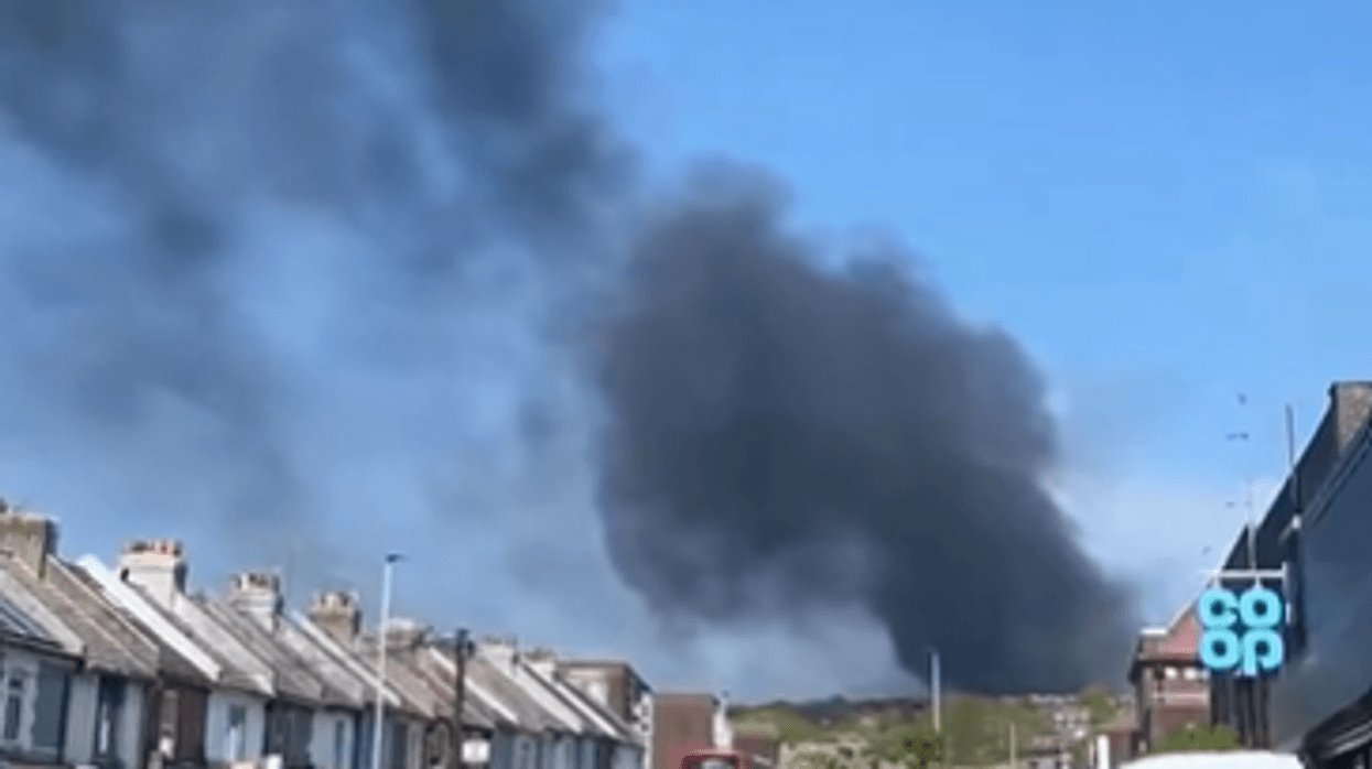 Huge fire breaks out in Brighton as smoke engulfs seaside city's skyline