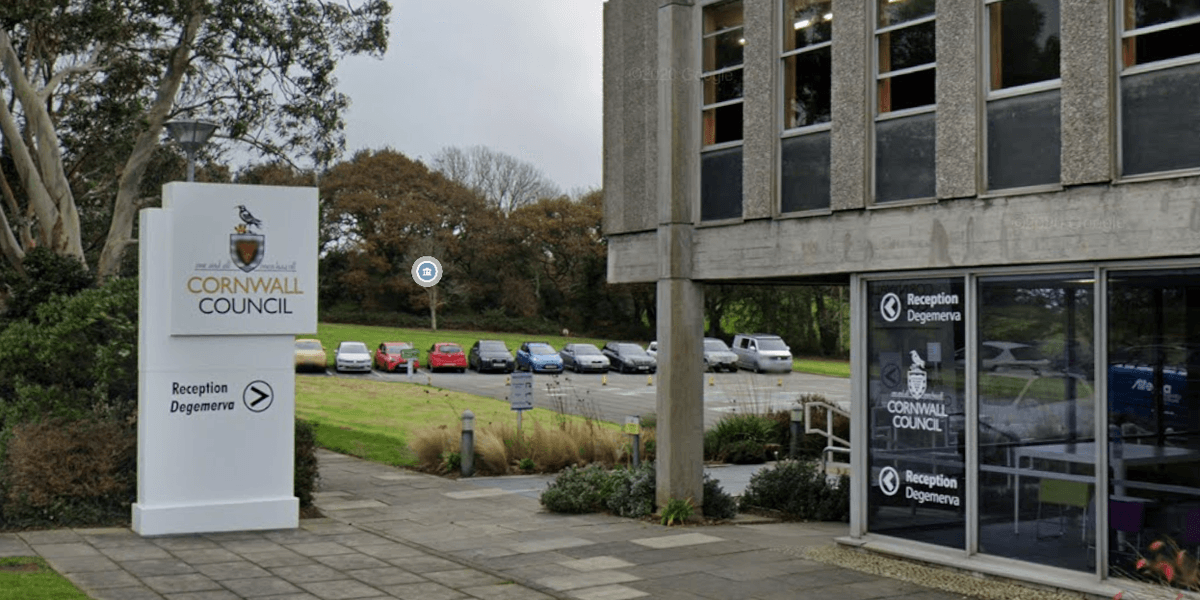 Cash-strapped council defends decision to pay 25 staff more than £100,000 Cash-strapped council defends decision to pay 25 staff more than £100,000