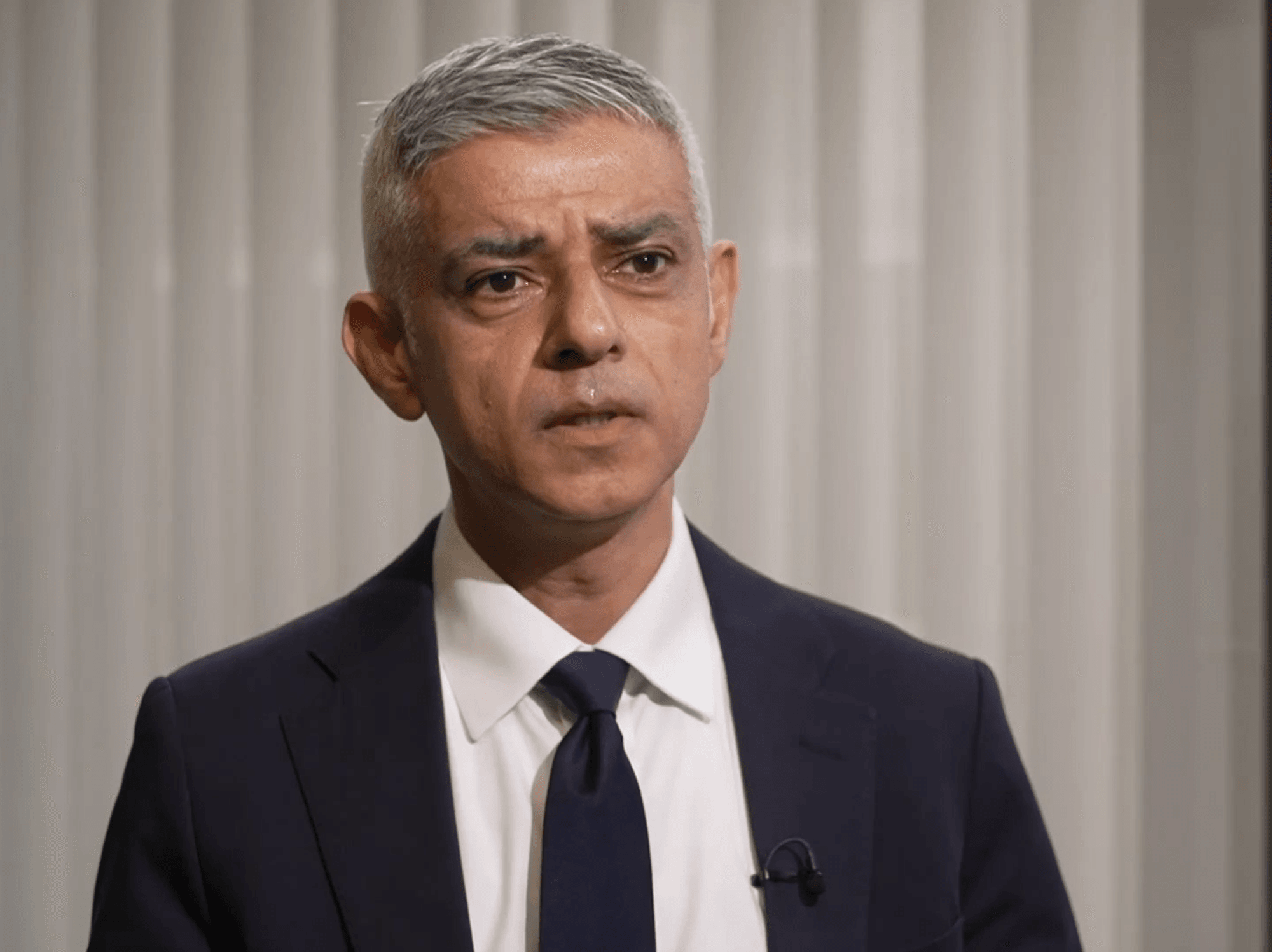 'This is no way to live' Sadiq Khan condemns 'very worst of humanity' after Golders Green terror attack