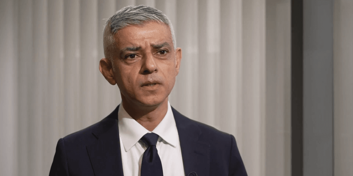 ‘This is no way to live’ Sadiq Khan condemns ‘very worst of humanity’ after terror attack ‘This is no way to live’ Sadiq Khan condemns ‘very worst of humanity’ after terror attack