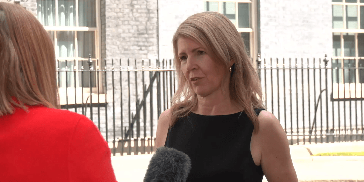 Labour minister pledges ‘we will stop the chaos’ after crunch Cabinet meeting Labour minister pledges ‘we will stop the chaos’ after crunch Cabinet meeting
