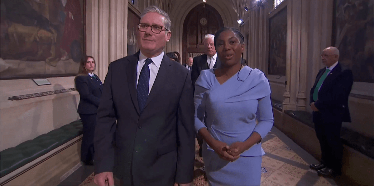 Keir Starmer makes awkward small talk with Kemi Badenoch amid leadership crisis Keir Starmer makes awkward small talk with Kemi Badenoch amid leadership crisis