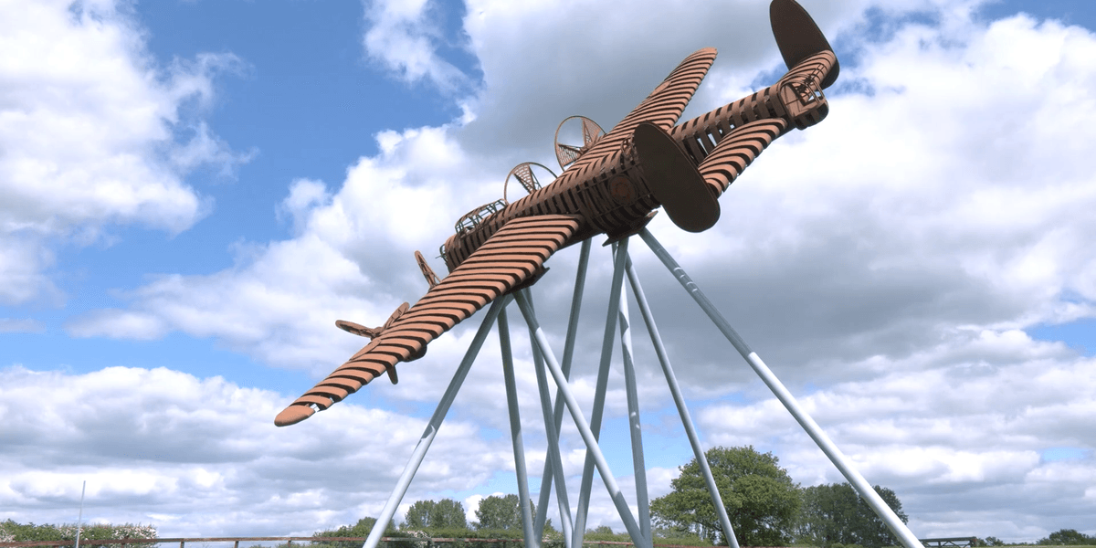 Lancaster bomber sculpture ‘bigger than the Angel of the North’ pays tribute to fallen heroes Lancaster bomber sculpture ‘bigger than the Angel of the North’ pays tribute to fallen heroes