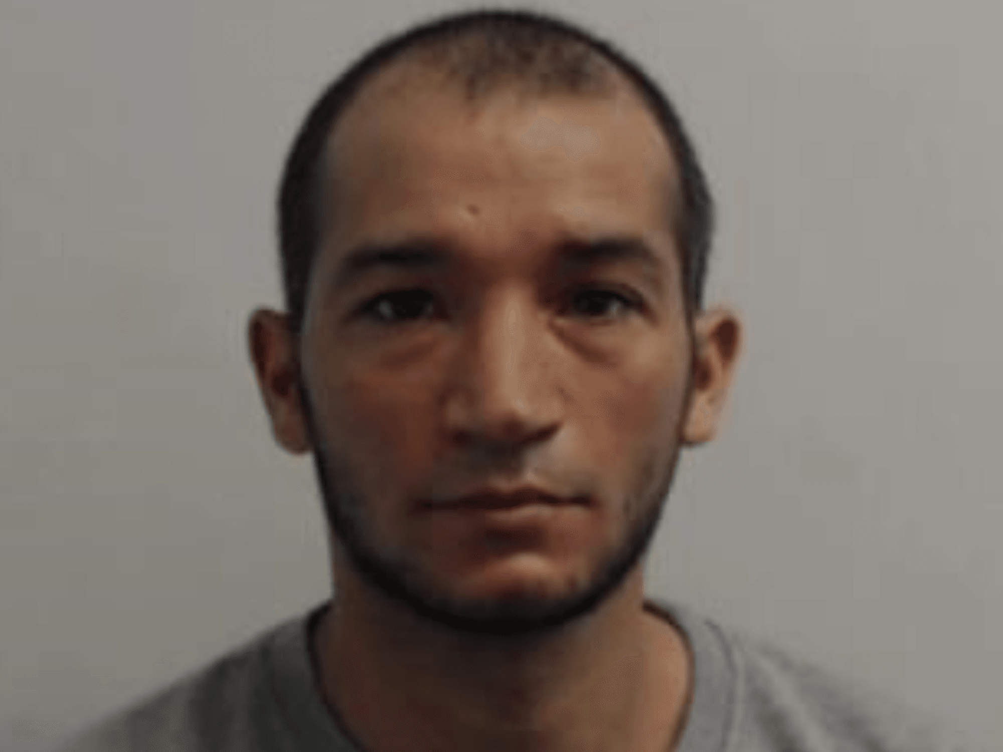 Rapist jailed after attacking girl, 14, in Glasgow flat while on bail for grooming two other children