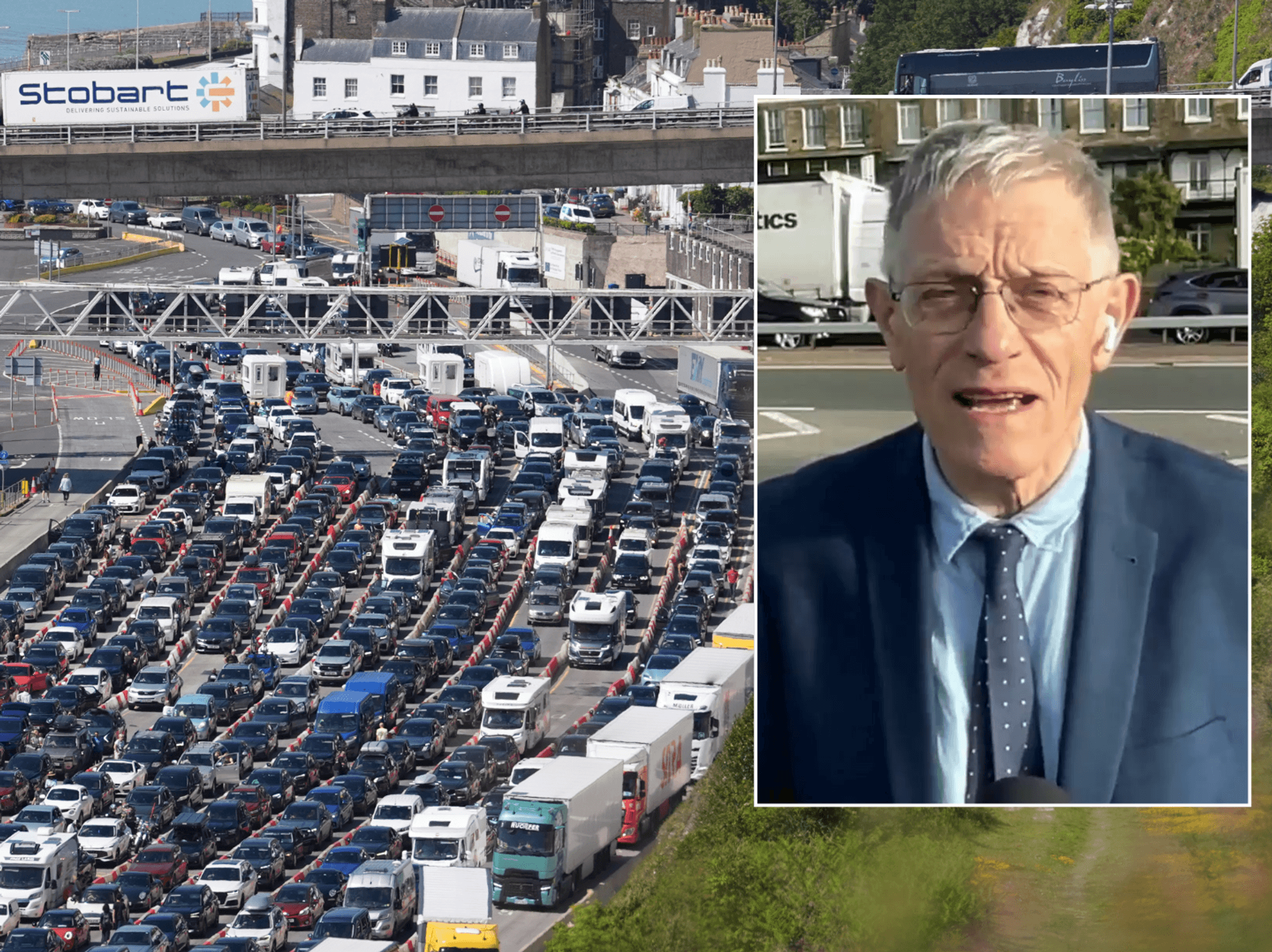 ‘It's a mess!’ Simon Calder reports from Dover as travel chaos erupts over new EU digital border scheme