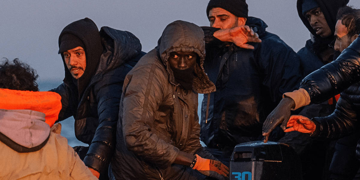 Ten ‘child migrants’ set to be sent to foster care are actually ADULTS Ten ‘child migrants’ set to be sent to foster care are actually ADULTS