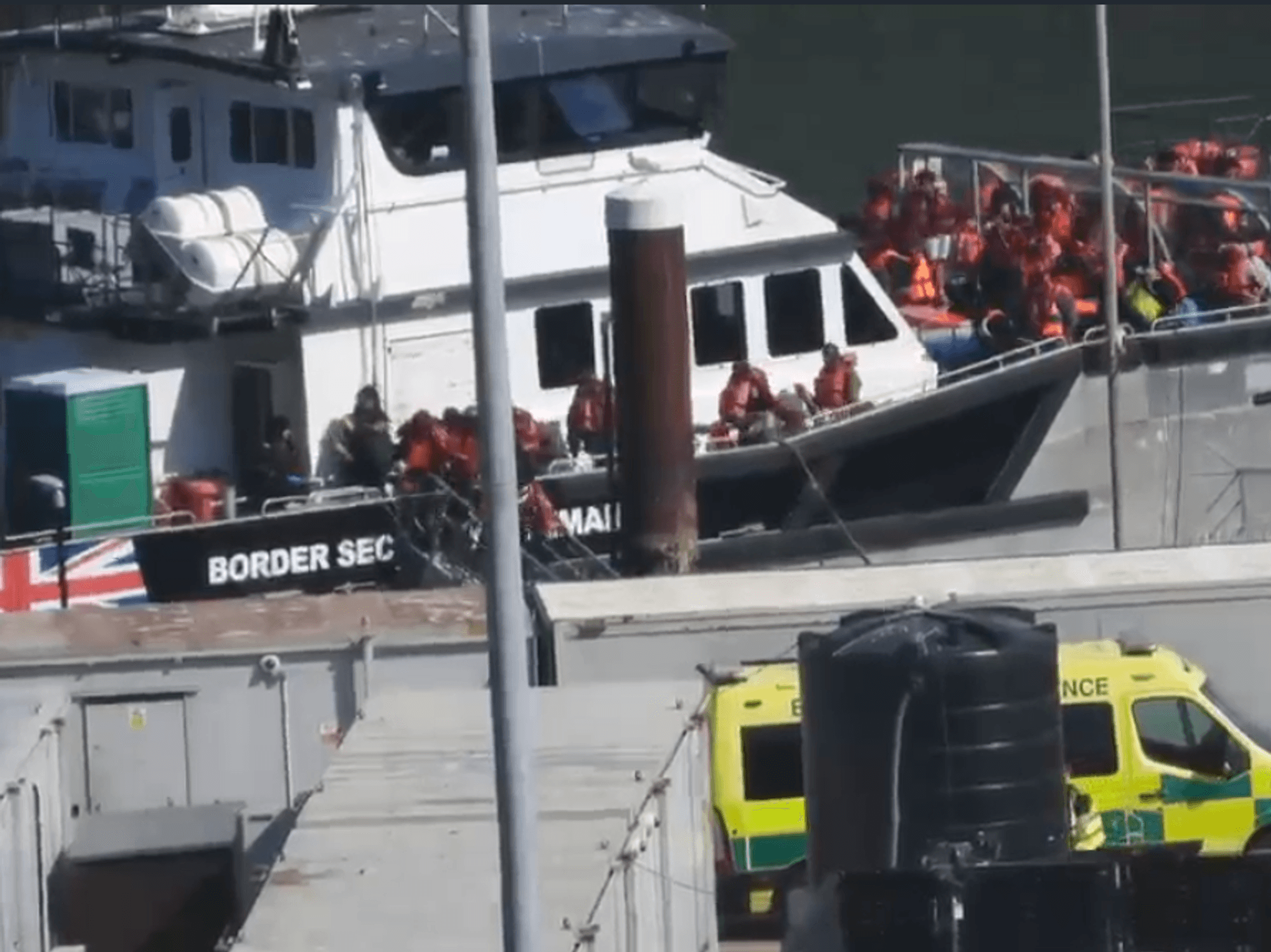 Dozens of migrants cross Channel for sixth consecutive day as 70 more arrive on dignhy