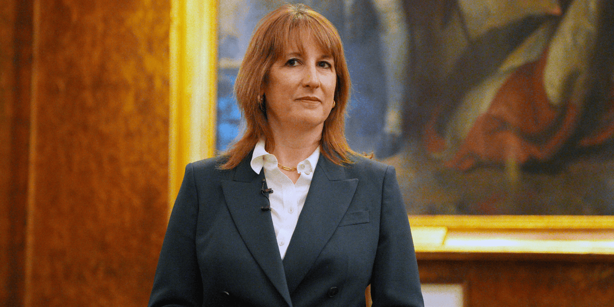 Rachel Reeves’ salary sacrifice raid set to leave almost three million Britons with poorer retirement Rachel Reeves’ salary sacrifice raid set to leave almost three million Britons with poorer retirement